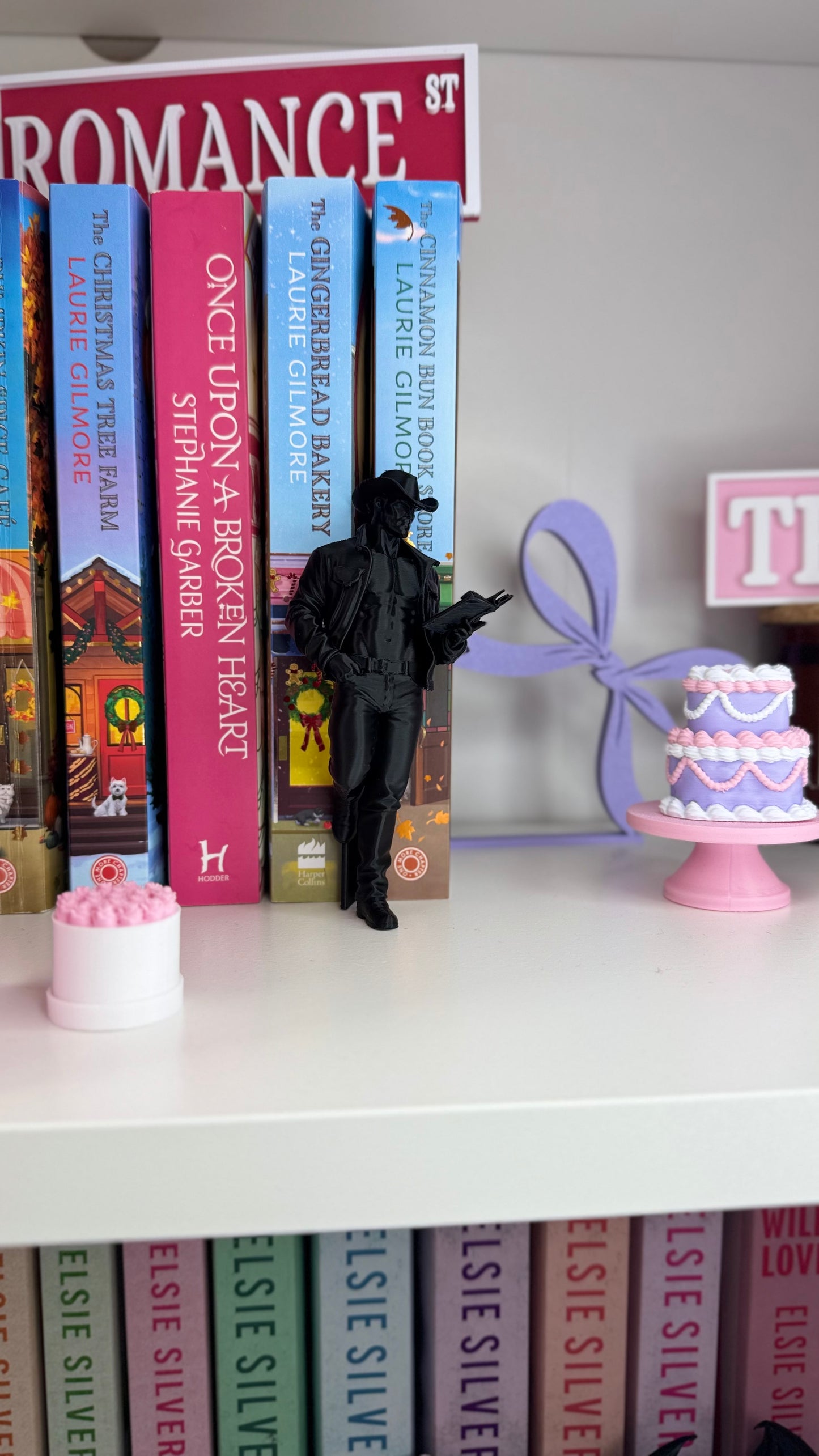 Bookshelf insert | The Cowboy Reader