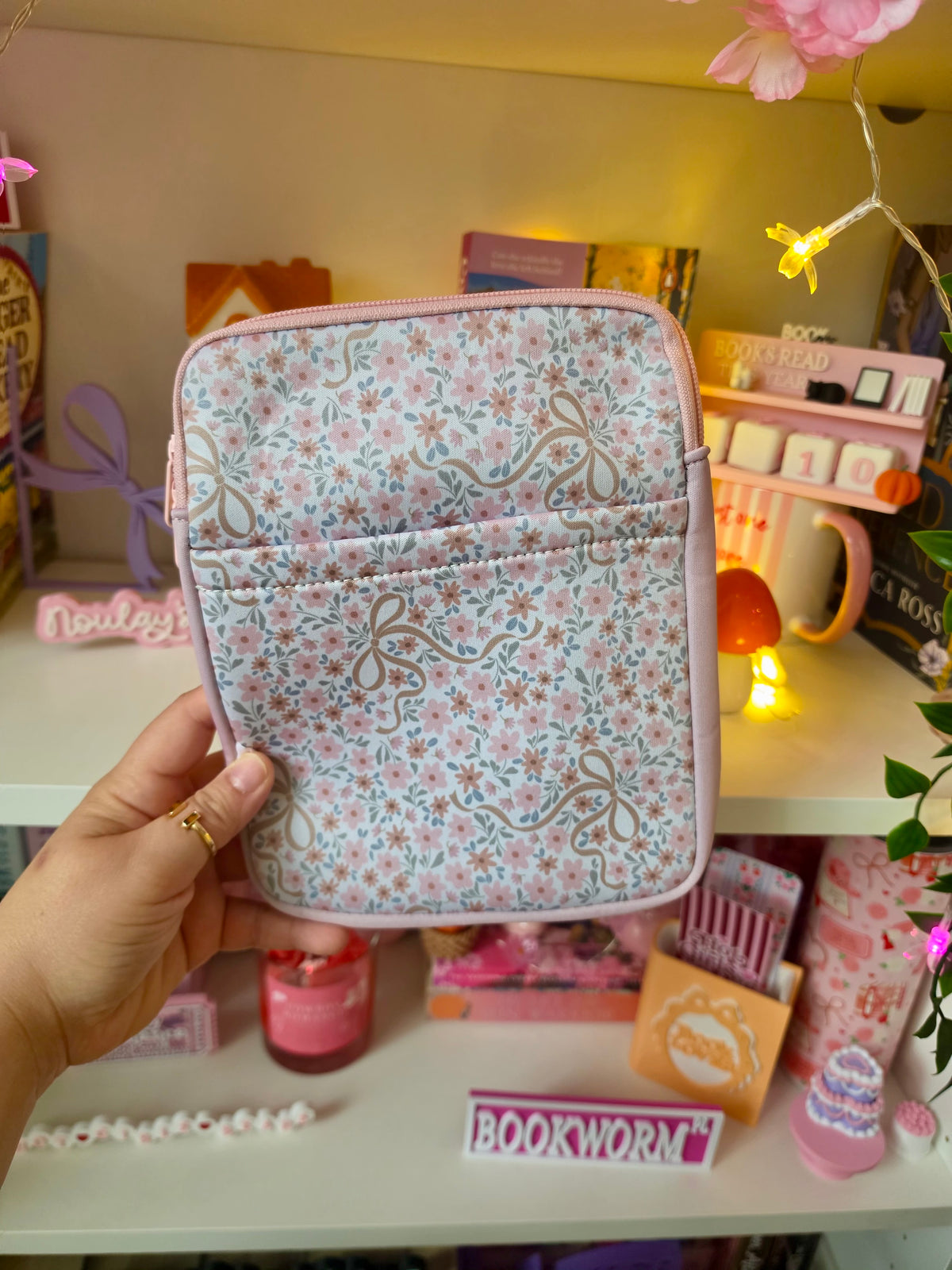 E-reader & Book Sleeve | Vintage Bloom