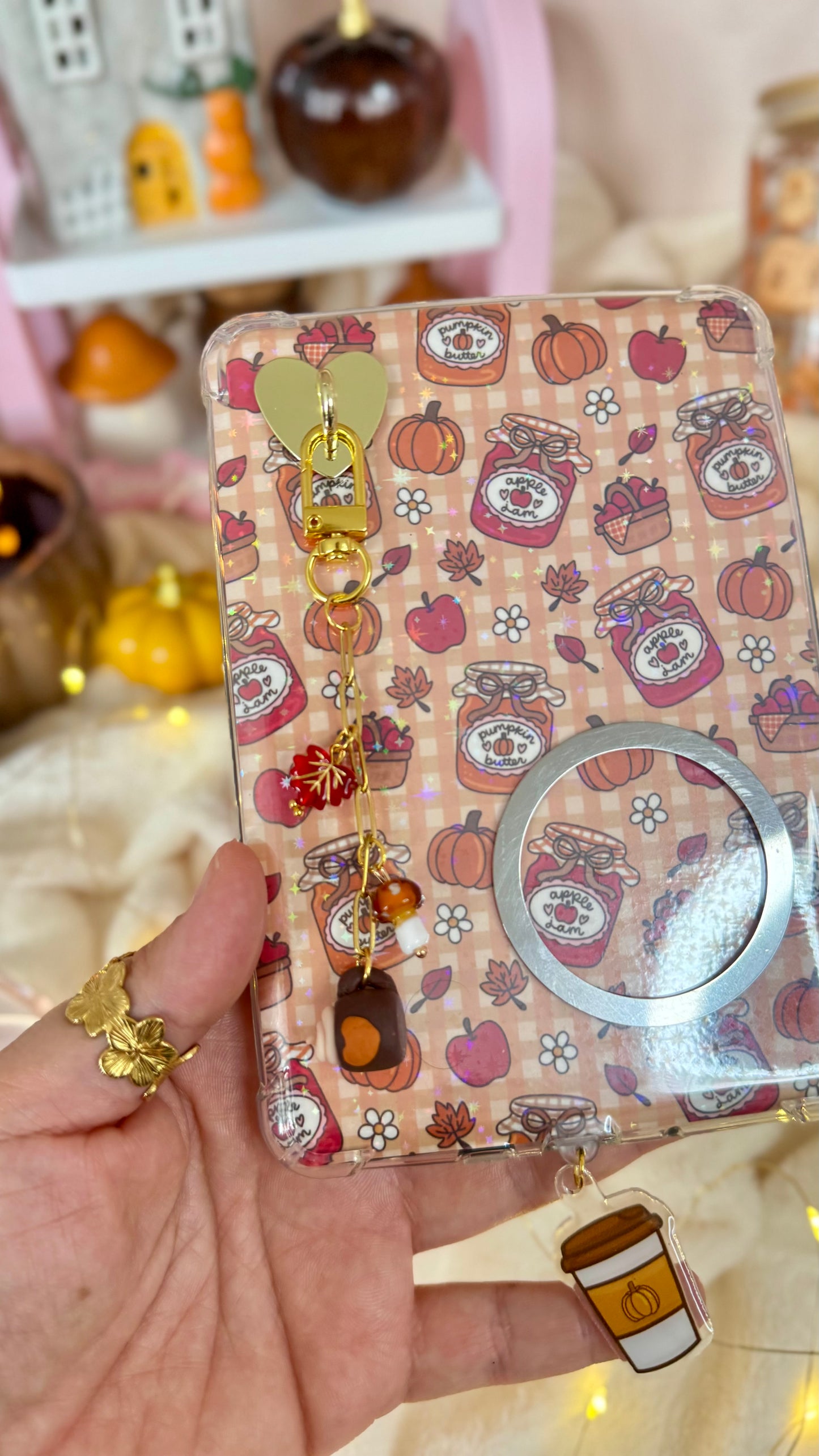 Charm | Pumpkin spice latte