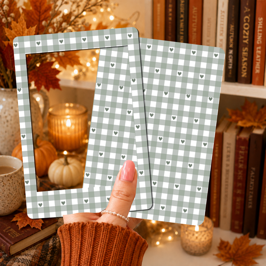 E-reader Insert-Skin | Green heart gingham